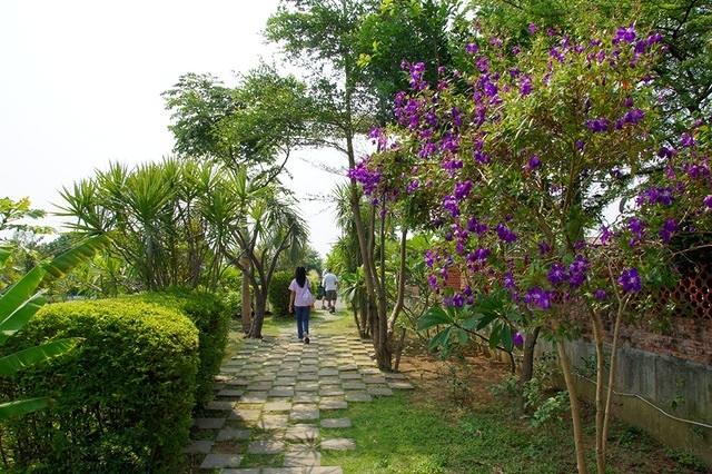 2011.09.04-001.JPG