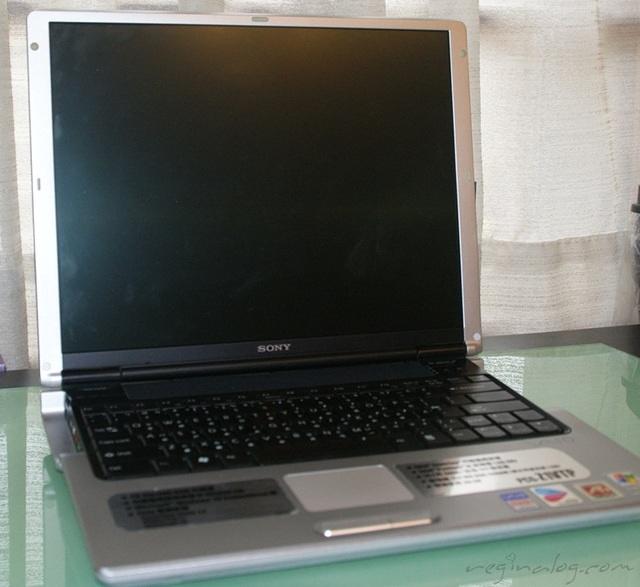 2008.05.03-SONY VAIO Z1-004.JPG
