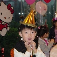 2001.11.15-Alex 5th Bday-017.JPG