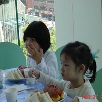 2001.04.27-Andrea 3rd Bday-006.JPG