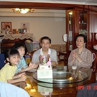 2003.04.28-Andrea 5th Bday-017.JPG