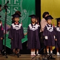 2004.07.24-Andrea Graduation-068.JPG