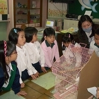 2004.10.21-animal day-003.JPG