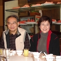 2004.12.10-dinner-002.JPG