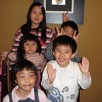 2004.12.10-dinner-020.JPG