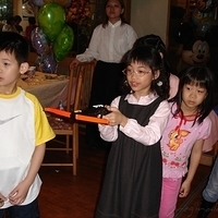 2005.04.23-Andrea 7th Bday-016.JPG