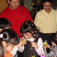 2005.04.23-Andrea 7th Bday-030.JPG