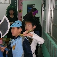 2005.10.31-Halloween-004.jpg