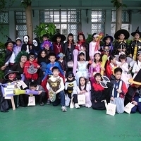 2005.10.31-Halloween-017.jpg