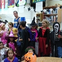 2005.10.28-Halloween-005.jpg