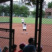 2005.10.29-baseball-008.JPG
