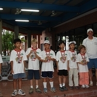 2005.10.29-baseball-013.JPG