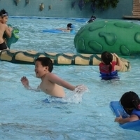 2006.02-Guam-092.JPG