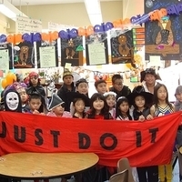2007.10.31-Halloween-013.JPG