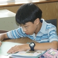 Alex G5 Authors Celebrateion