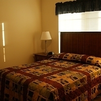 2009.06.13-docks-002.JPG