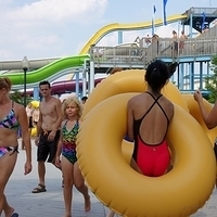 2010.07.17-Sandcastle-208.JPG