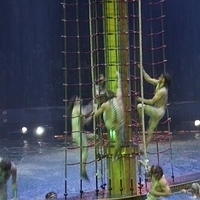 2011.12.19-dancingwater-034.JPG