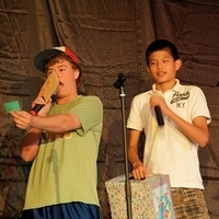 2011.06.03-party-072.JPG