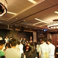 2011.06.03-party-100.JPG