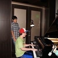 2011.06.03-party-251.JPG
