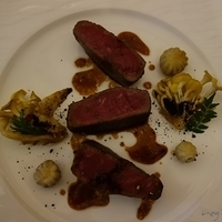De Loin